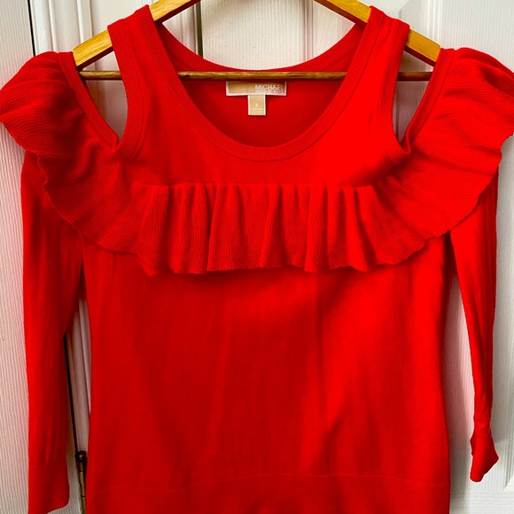 Michael Kors Coral off the shoulder sweater - Picture 1 of 2